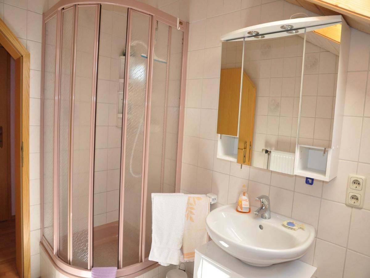 Ferienwohnung Lore ไวเลอร์-ซิมเมอร์แบร์ก ภายนอก รูปภาพ
