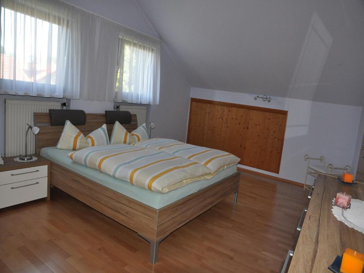 Ferienwohnung Lore ไวเลอร์-ซิมเมอร์แบร์ก ภายนอก รูปภาพ